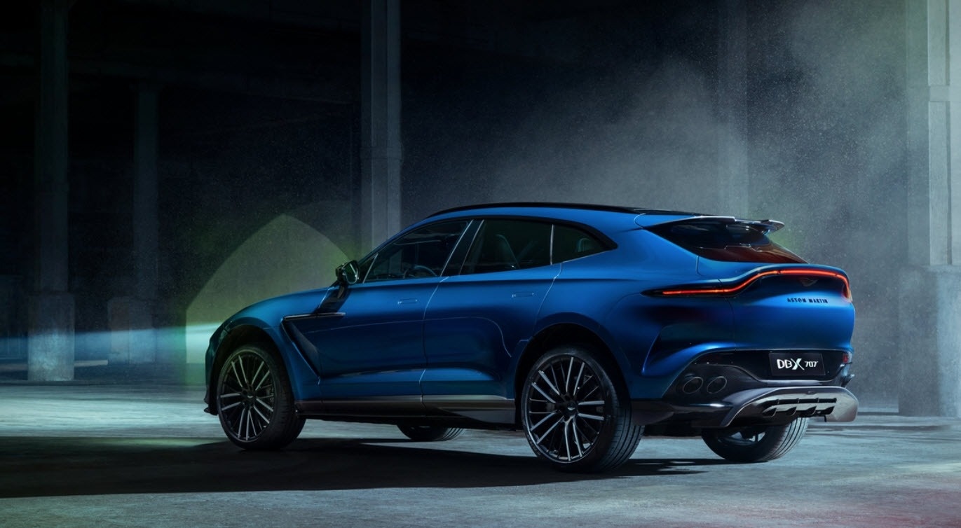 pirelli-razrabotala-shiny-dlya-novinki-aston-martin-dbx707.jpg